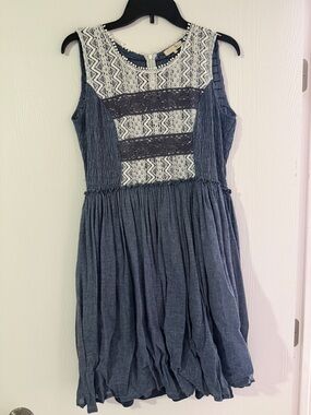 Ryu Blue Chambray Dress with White Lace Yoke